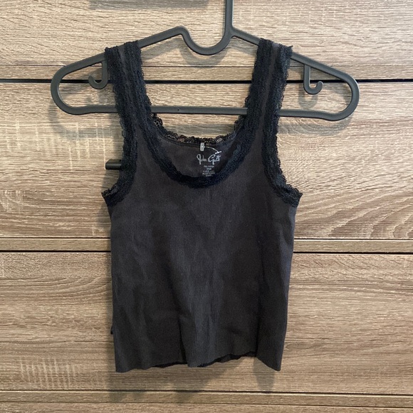 Brandy Melville Tops - Brandy Melville tank top